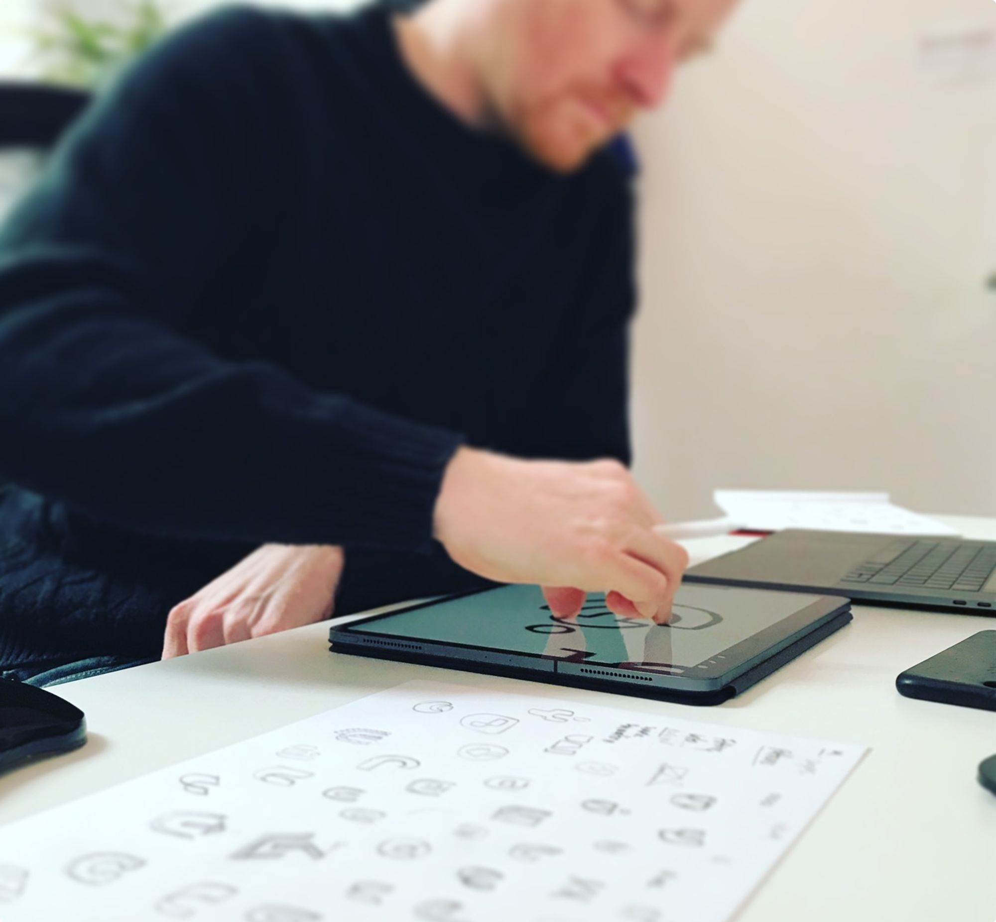 Logo exploration by Function & Form