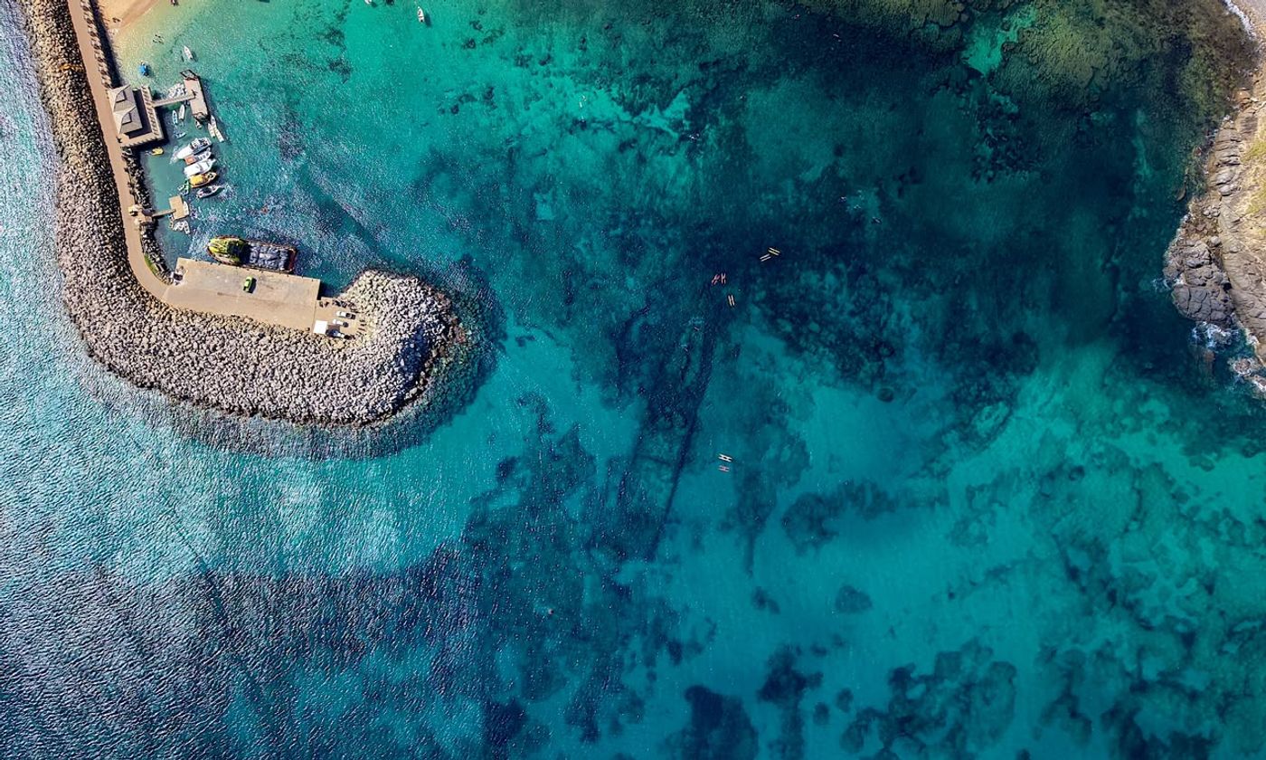 Aerial view of Praia do Porto de Santo Antônio in Fernando de Noronha