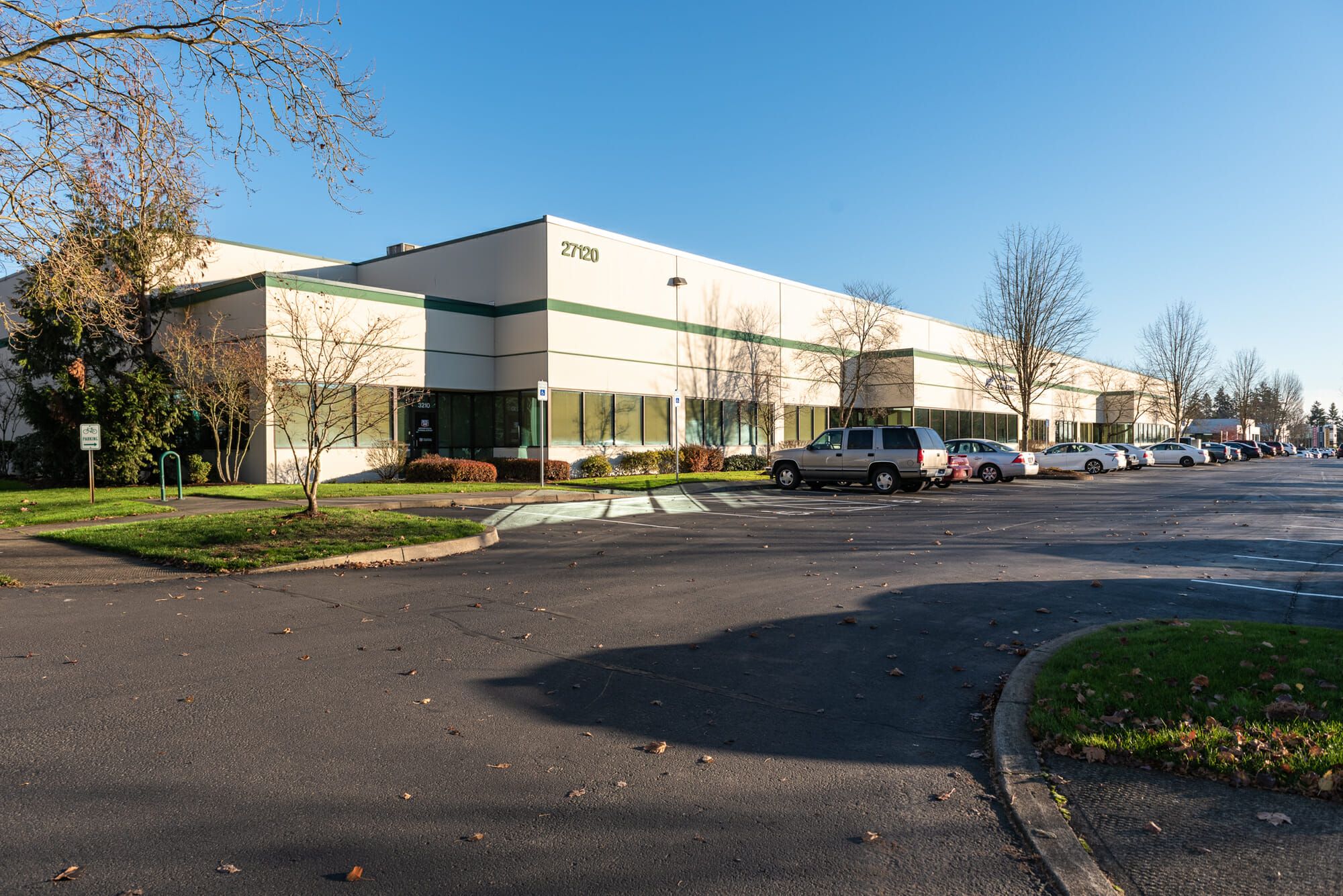 Wilsonville Commerce Center image