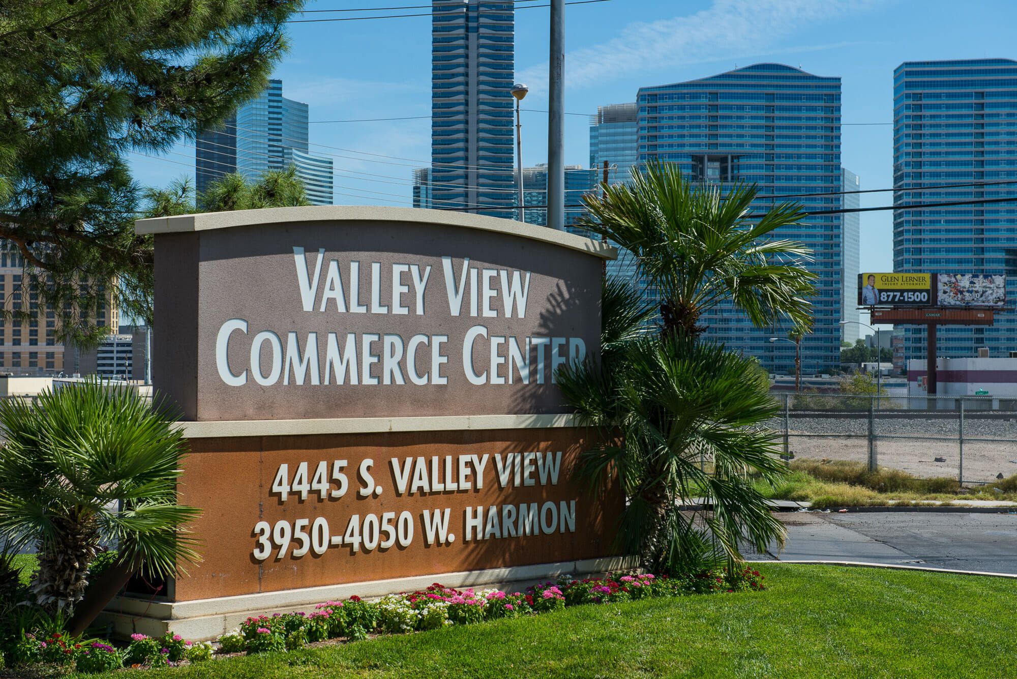 Valley View Commerce Center image