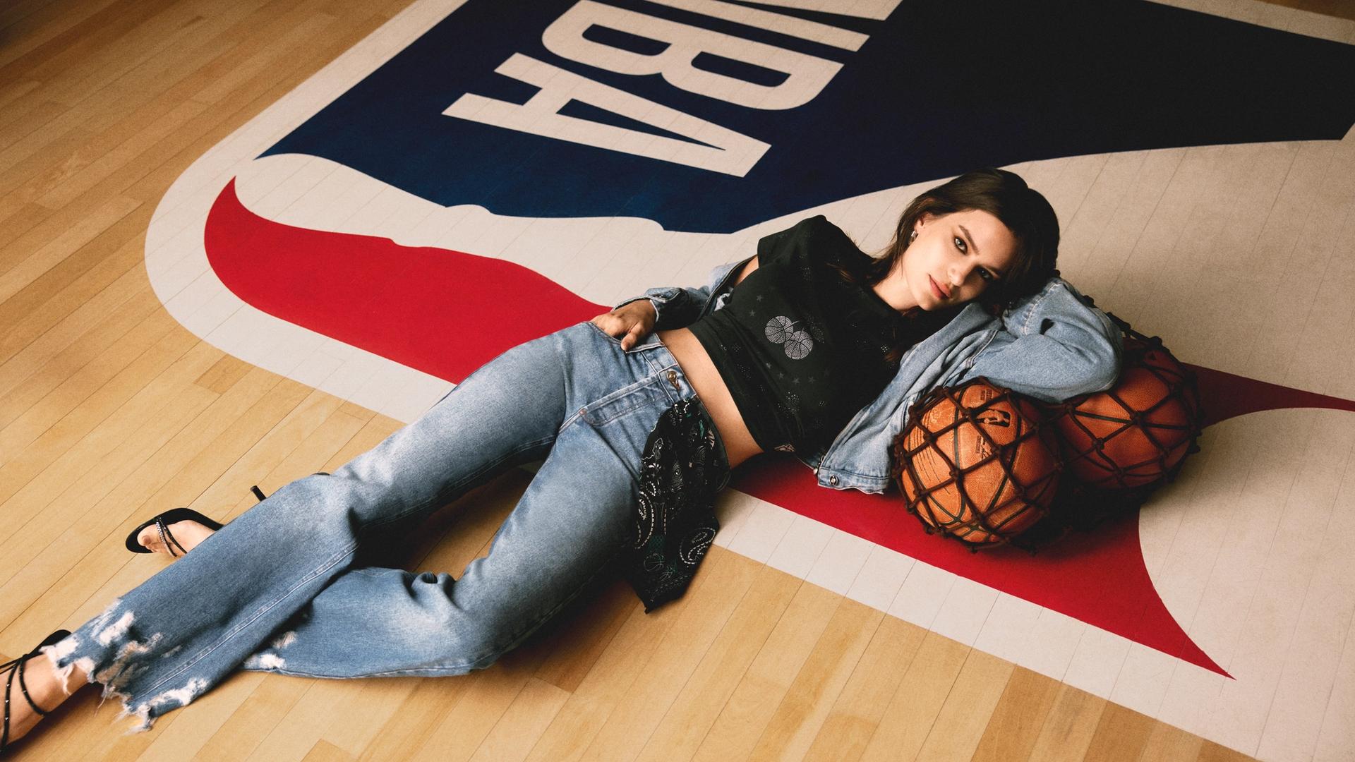 NV lança coleção inédita em colaboração com a NBA