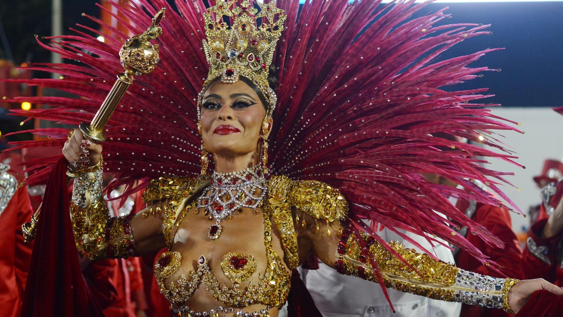 Por ordem de classificação: o que as Rainhas de Bateria usaram no Carnaval 2026?