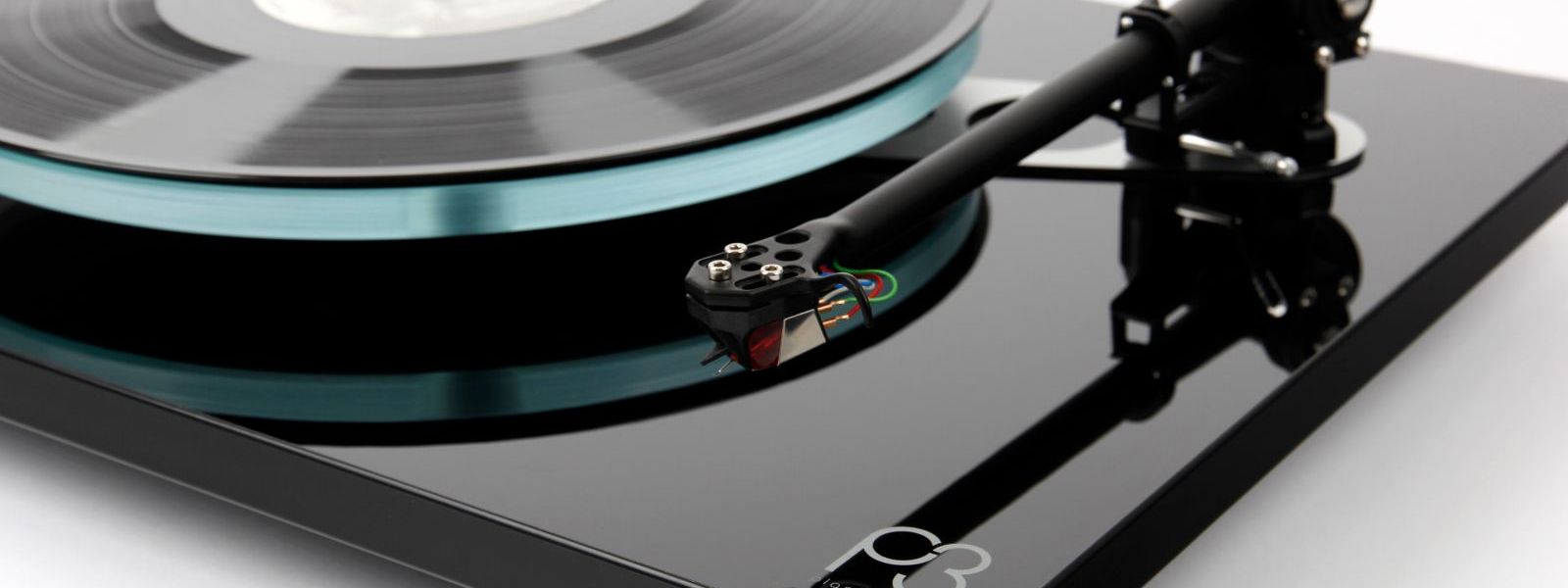 Best Turntables Between $1000 and $2500