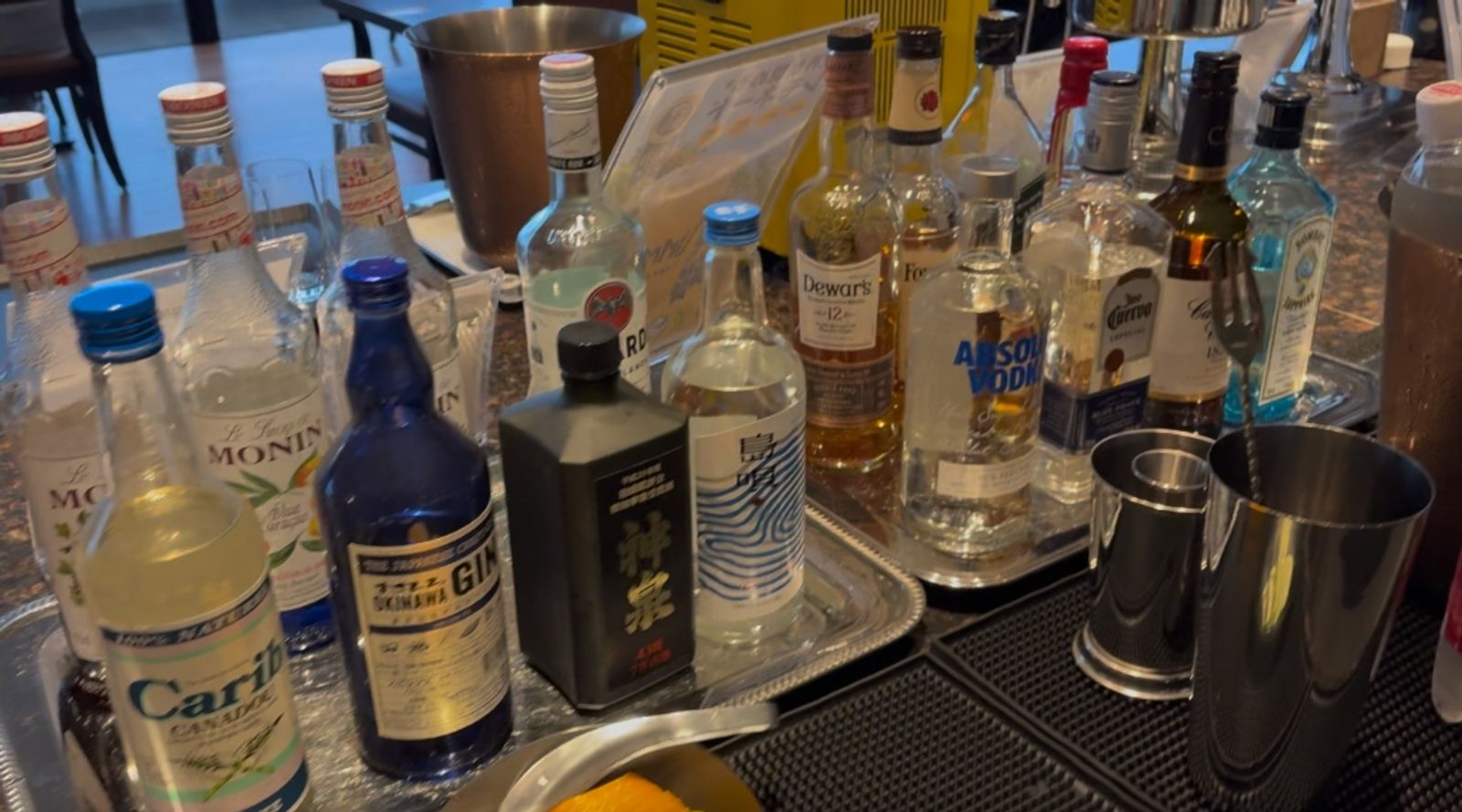 トワイライトバーのお酒のラインナップ