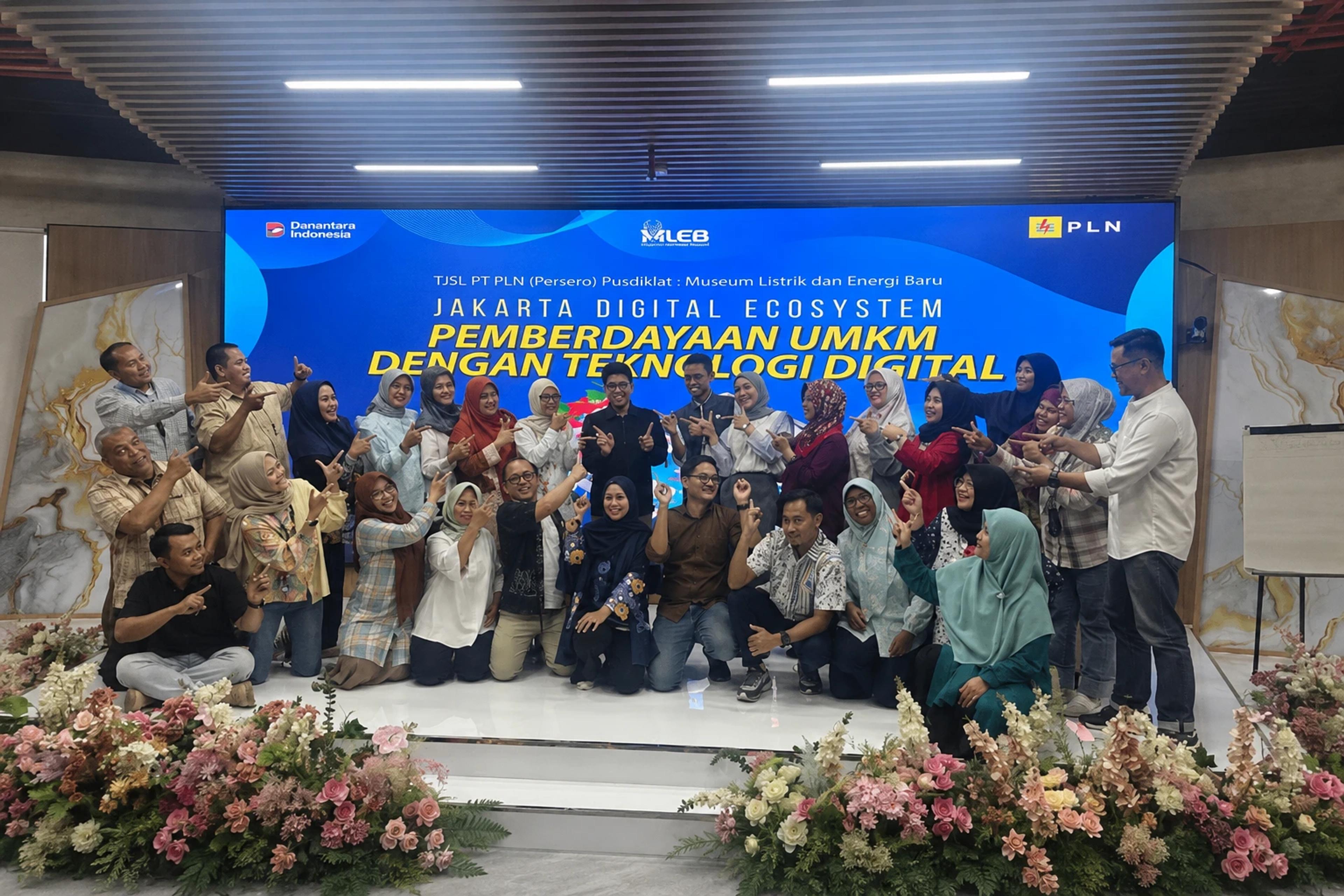 Pemberdayaan UMKM Binaan PLN melalui Teknologi Digital dan Strategi AI Recommendation