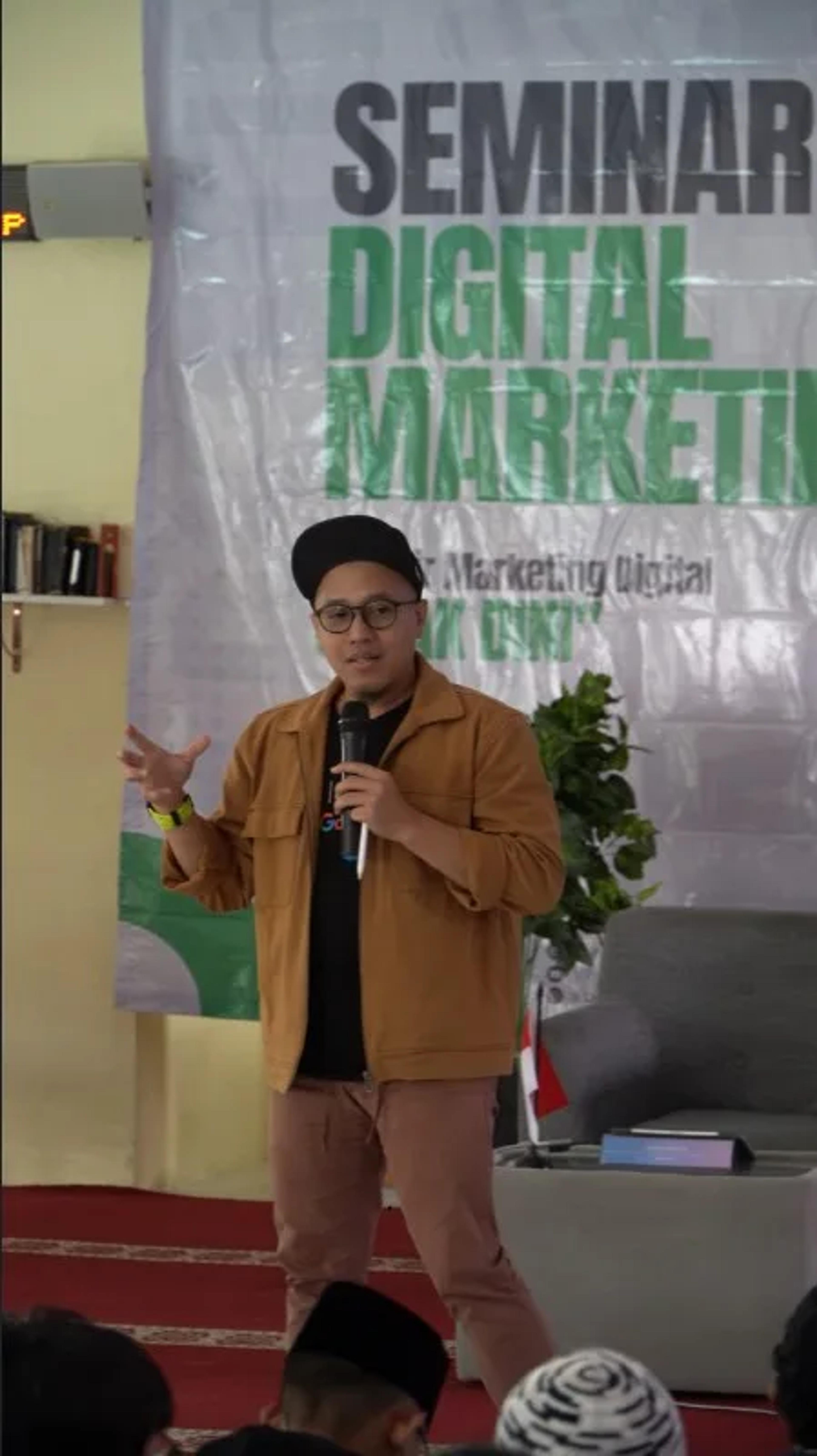 Bangun Personal Branding Jadi Cuan di Era Digital