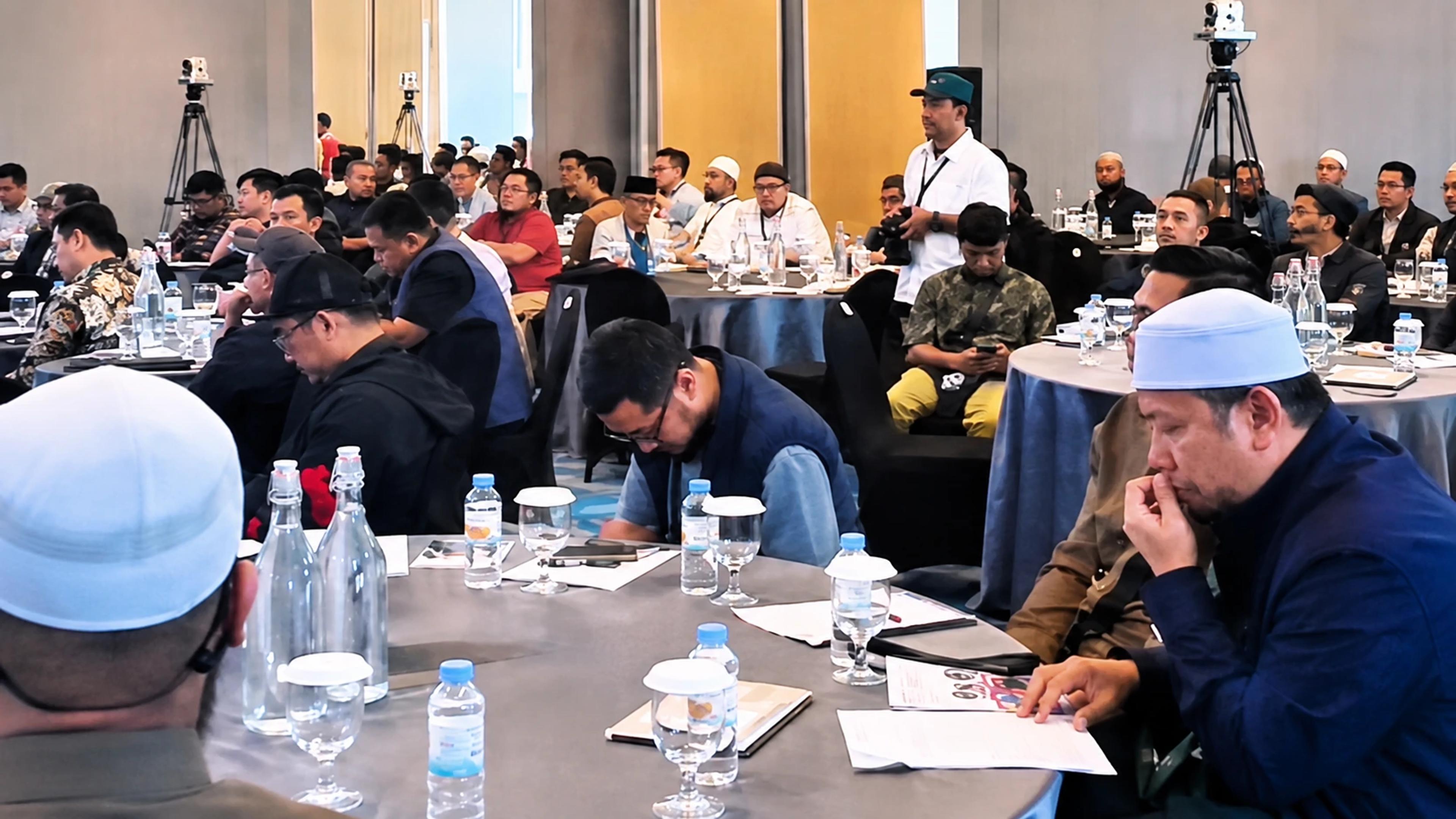 Intimate Session #15 Bandung: Membangun Kolaborasi Pengusaha dan Meluruskan Muamalah Bisnis Bersama Yoso Lukito