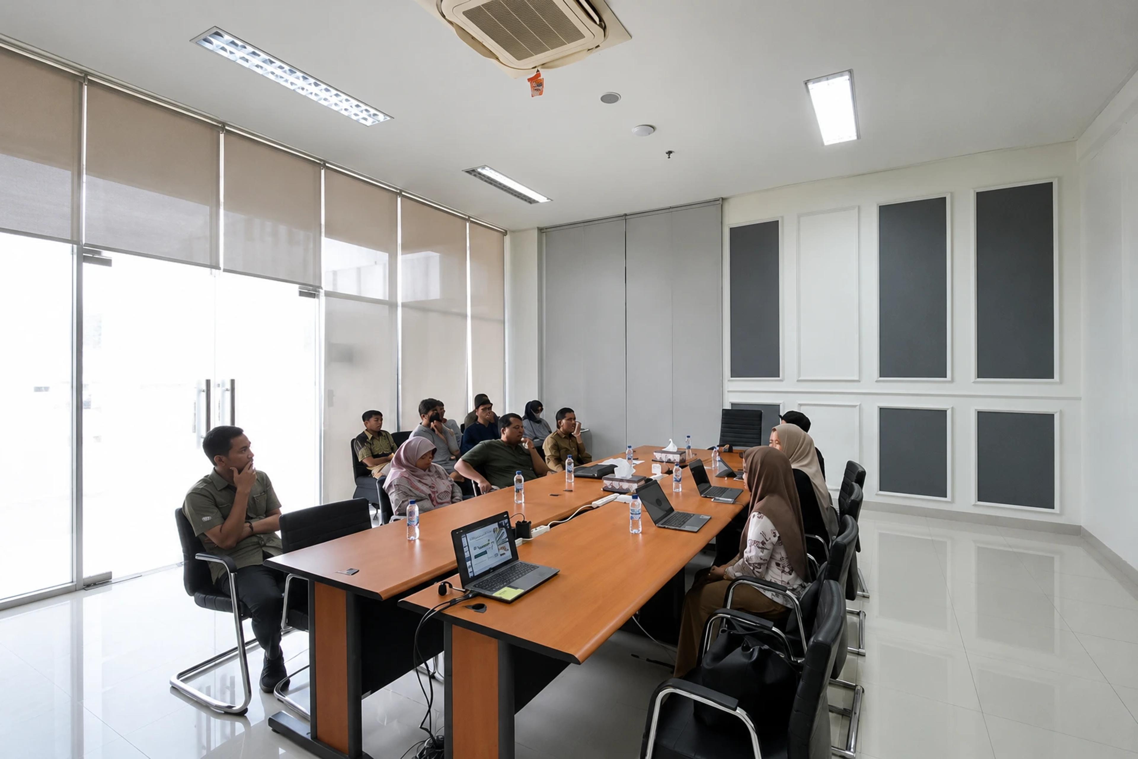 SDBI Hadir dalam Diskusi Strategis Bersama Jajaran Fakultas Kedokteran UHAMKA Bahas Digital Marketing 2026