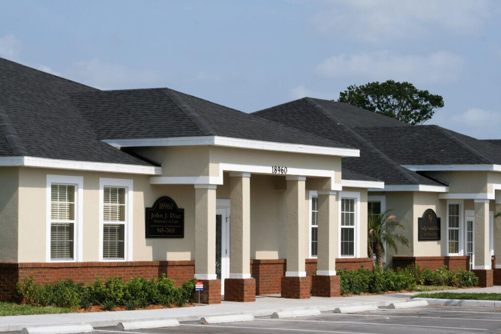 Sun Lake Professional Center - Image 5