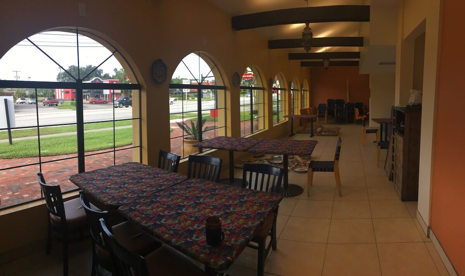 Tapatios Restaurant - Image 4