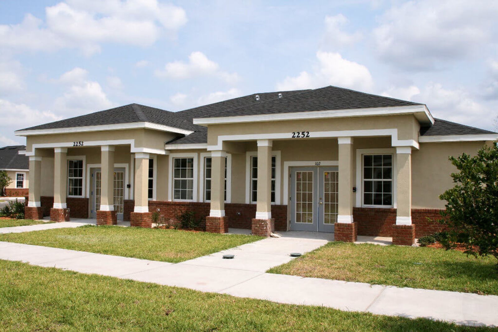 Sun Lake Professional Center - Image 2