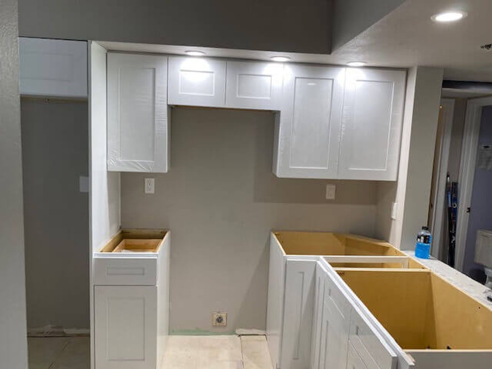 Beach Condo Tierra Verde Renovation - Image 13