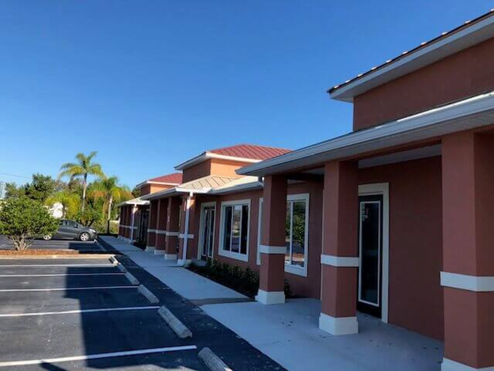 Black Lake Professional Offices - Image 2