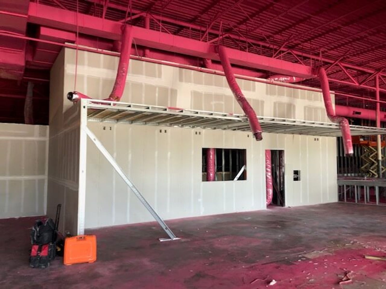 Flying Squirrel Trampoline Park - Image 19