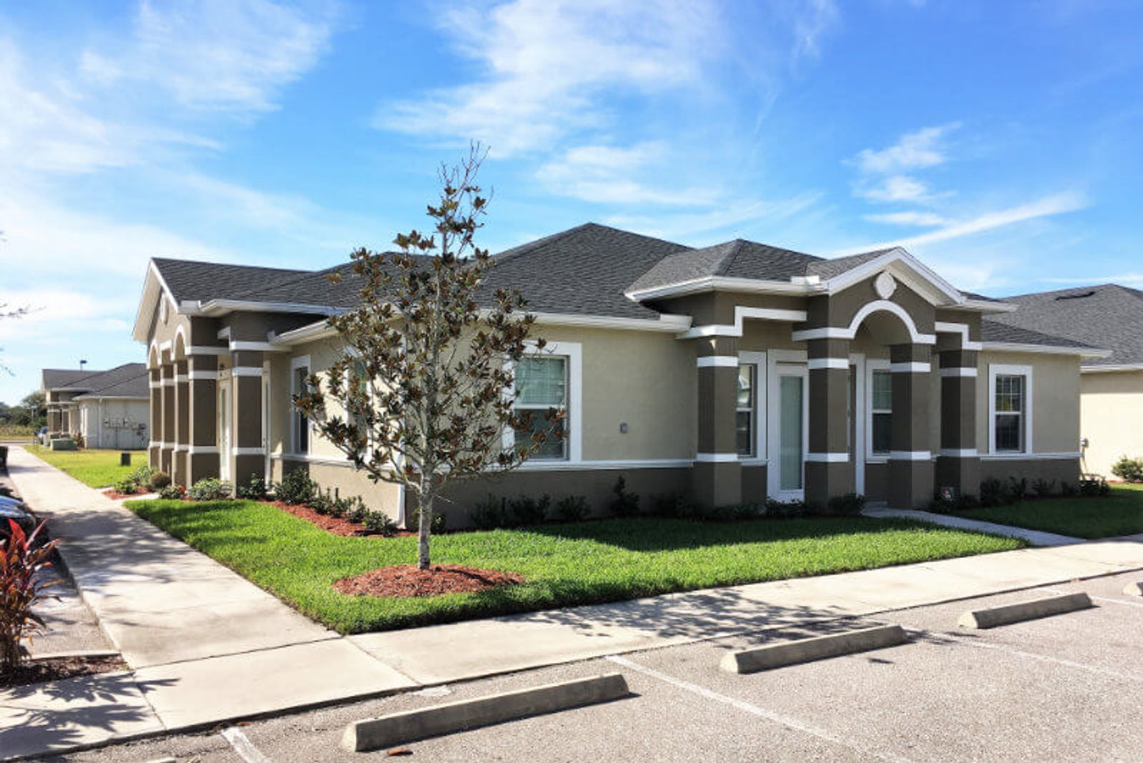 Ballantrae Professional Center #18 - Image 1