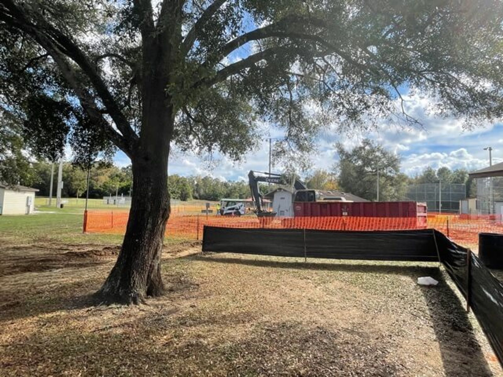Flying Squirrel Trampoline Park - Image 5