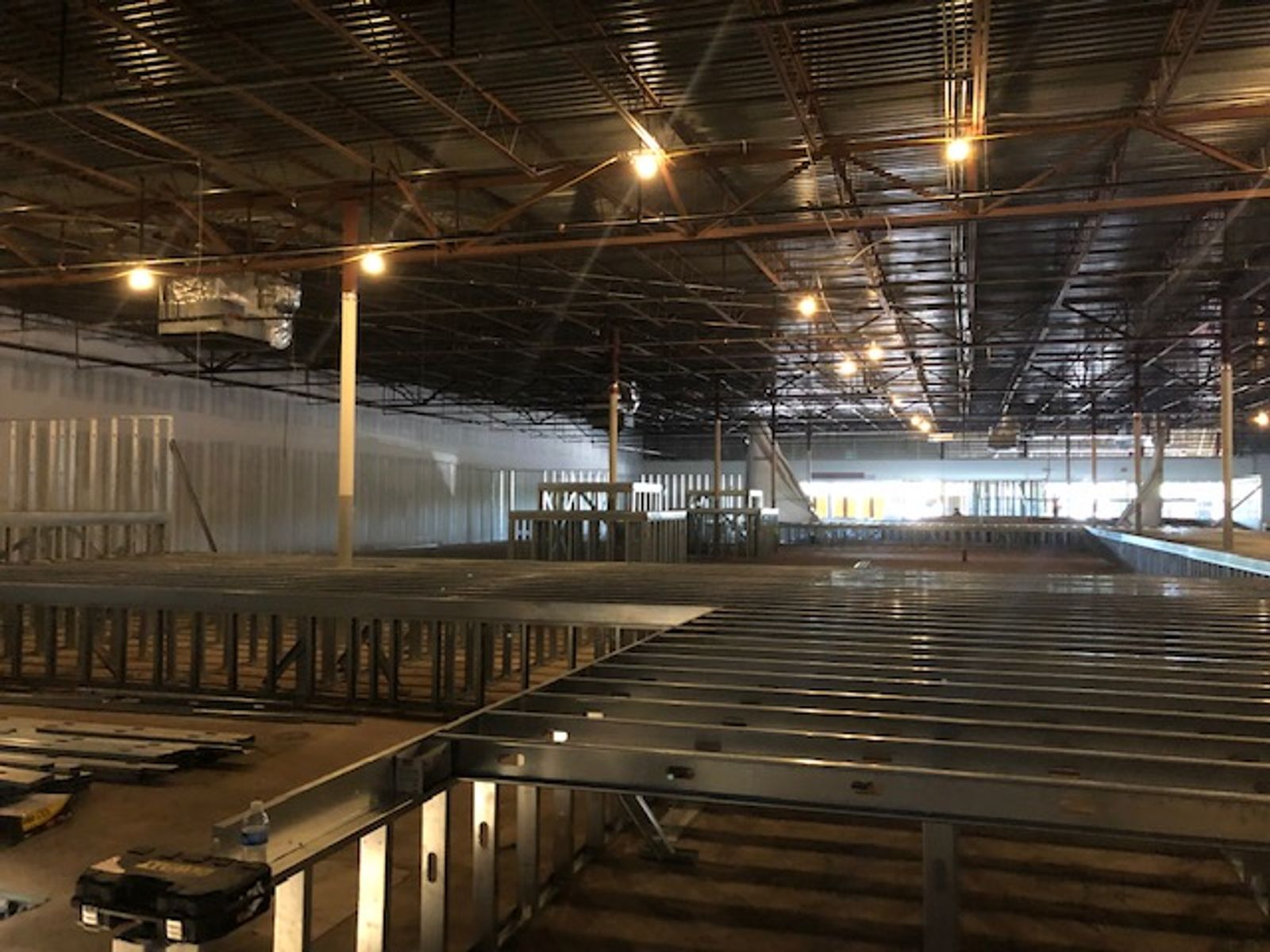 Flying Squirrel Trampoline Park - Image 16