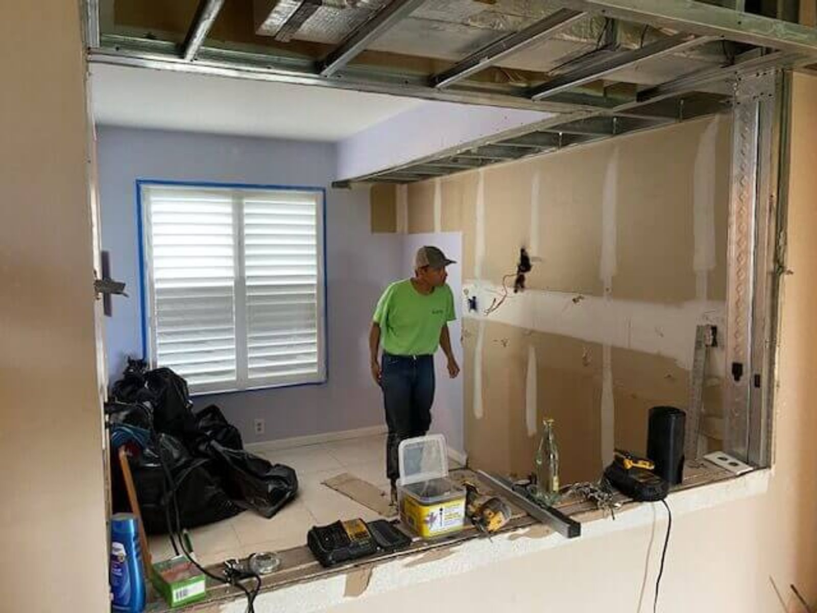 Beach Condo Tierra Verde Renovation - Image 9