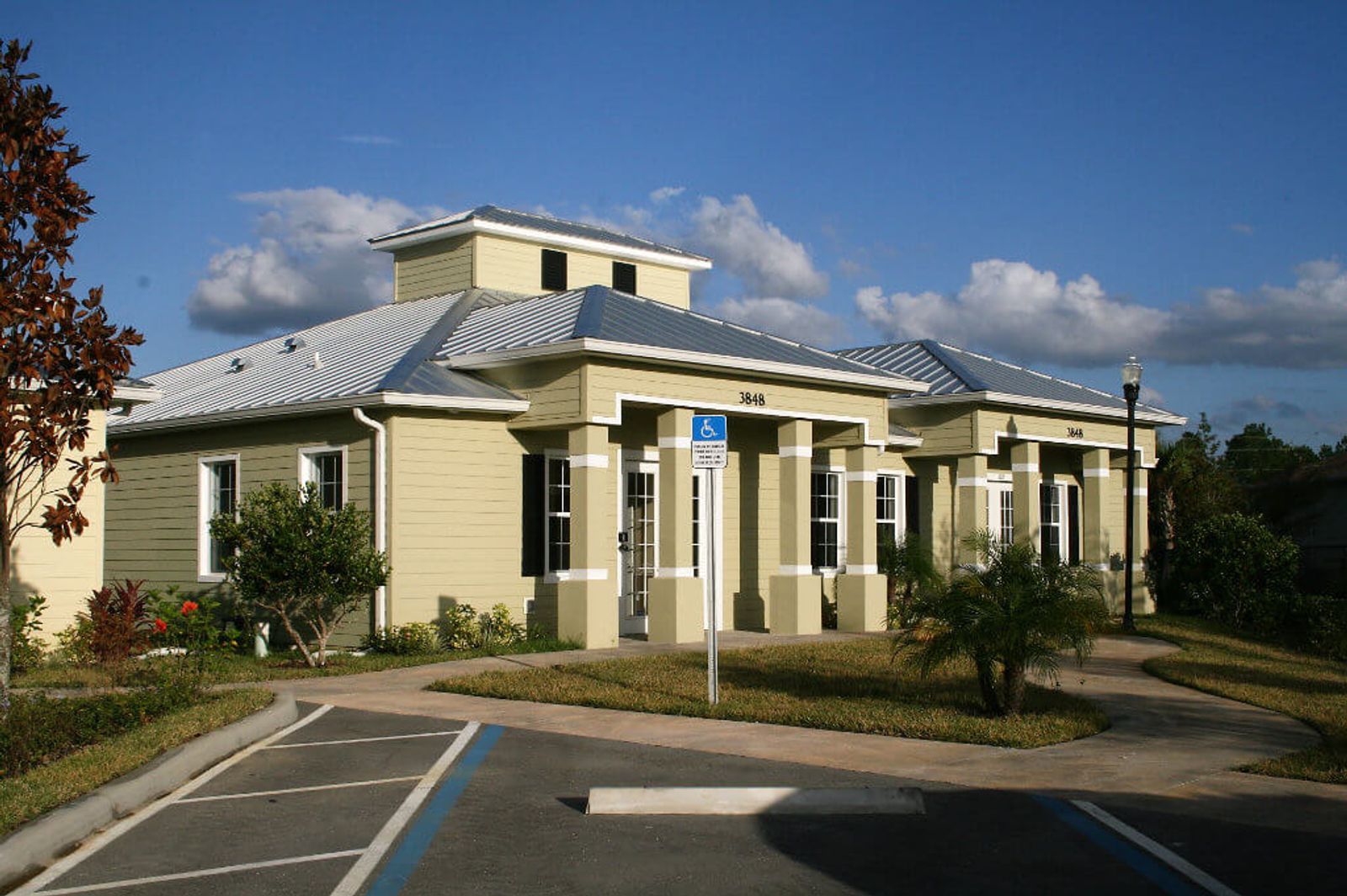 Reinnansse Professional Center - Image 3