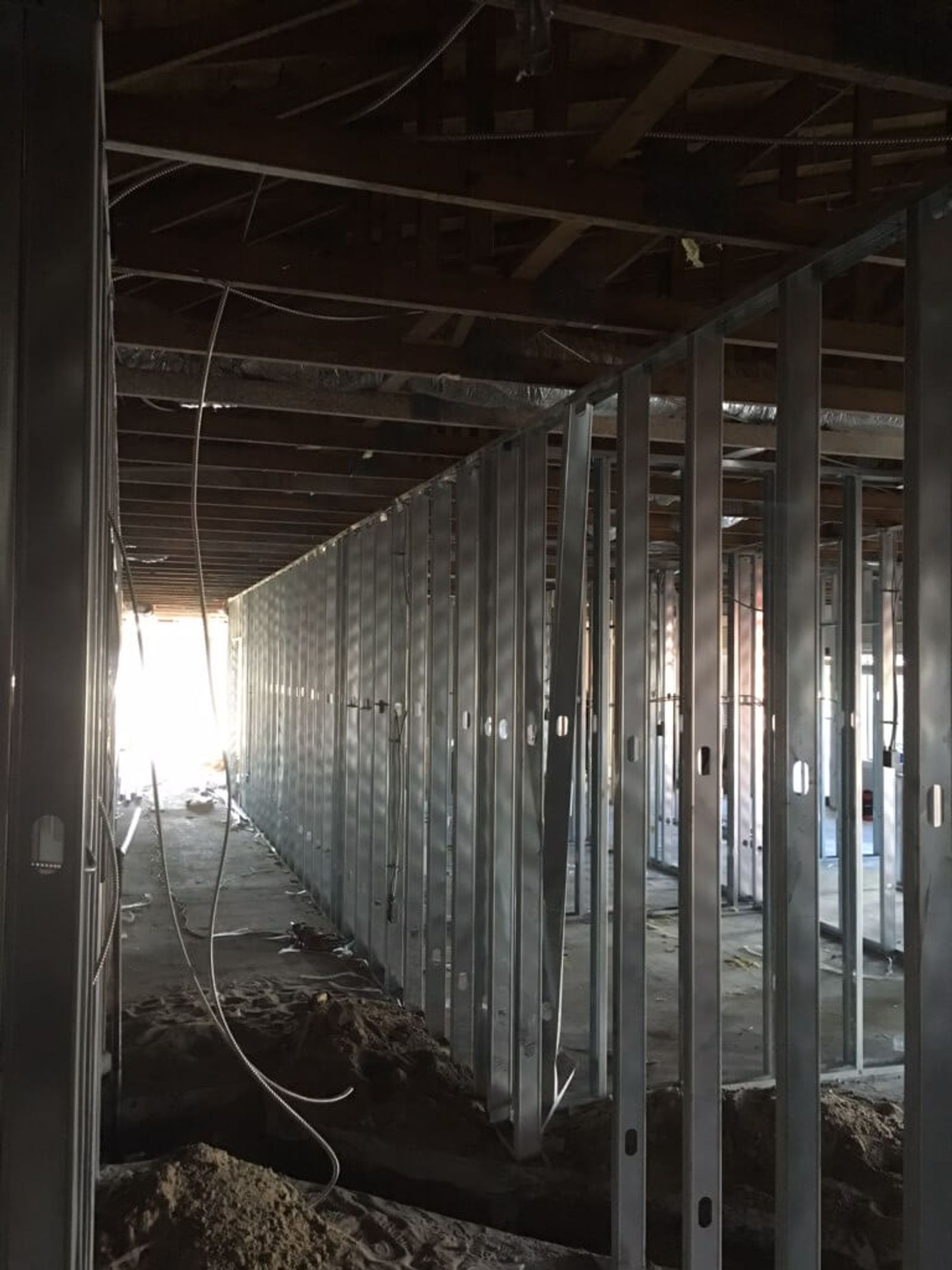 Dr Anthony Spine Center Office - Image 10