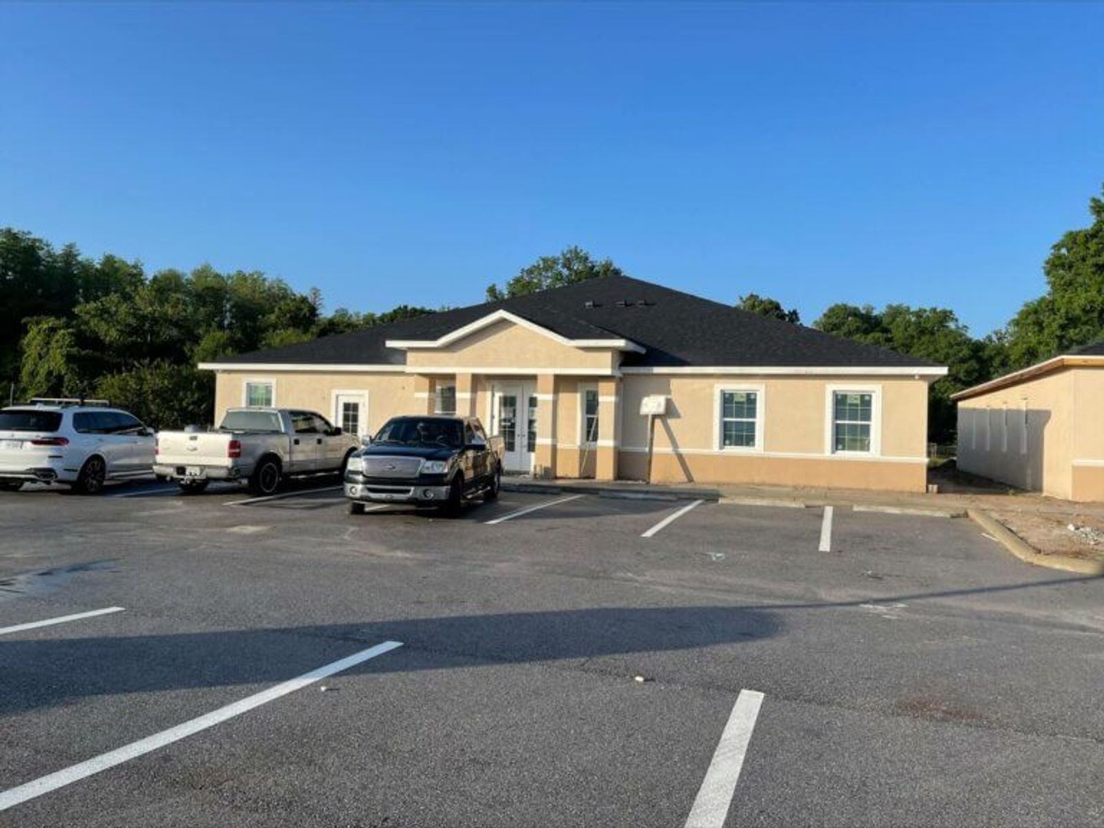 Alicea Dental Office - Image 11