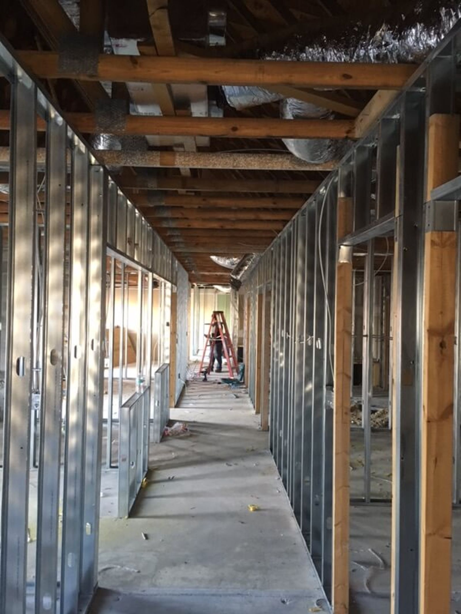 Dr Anthony Spine Center Office - Image 6