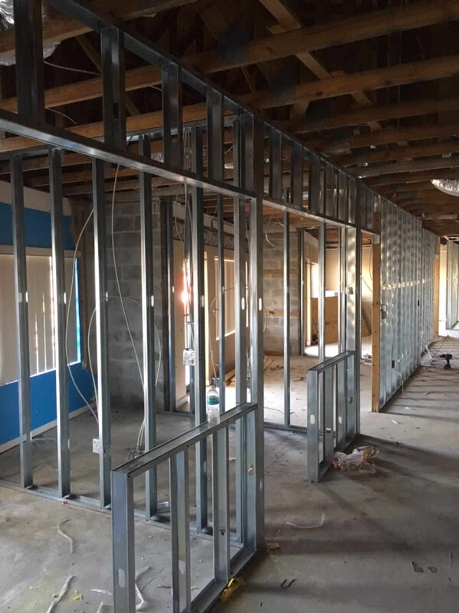 Dr Anthony Spine Center Office - Image 7