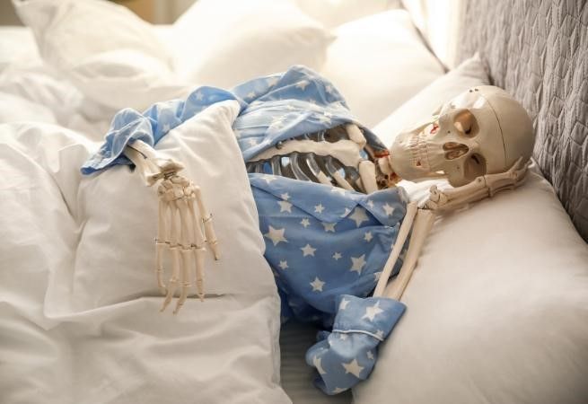 ปัจจัยเสี่ยงที่ทำให้นอนไม่หลับ