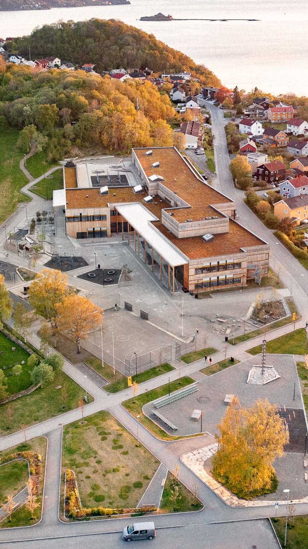 Lade skole og flerbrukshall