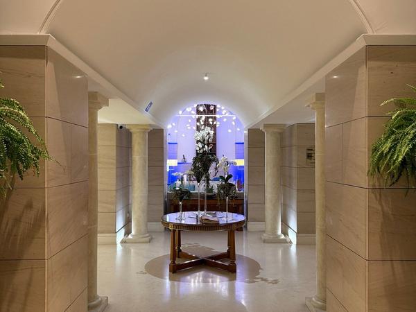 Garden Rose Hotel