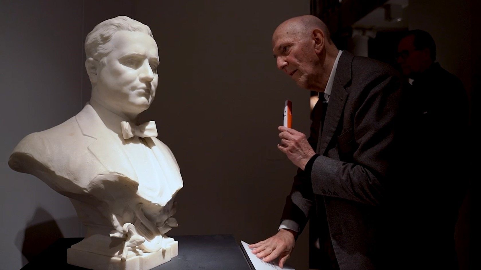 Arte tattile e illuminazione sensoriale: la magia del museo Gigli