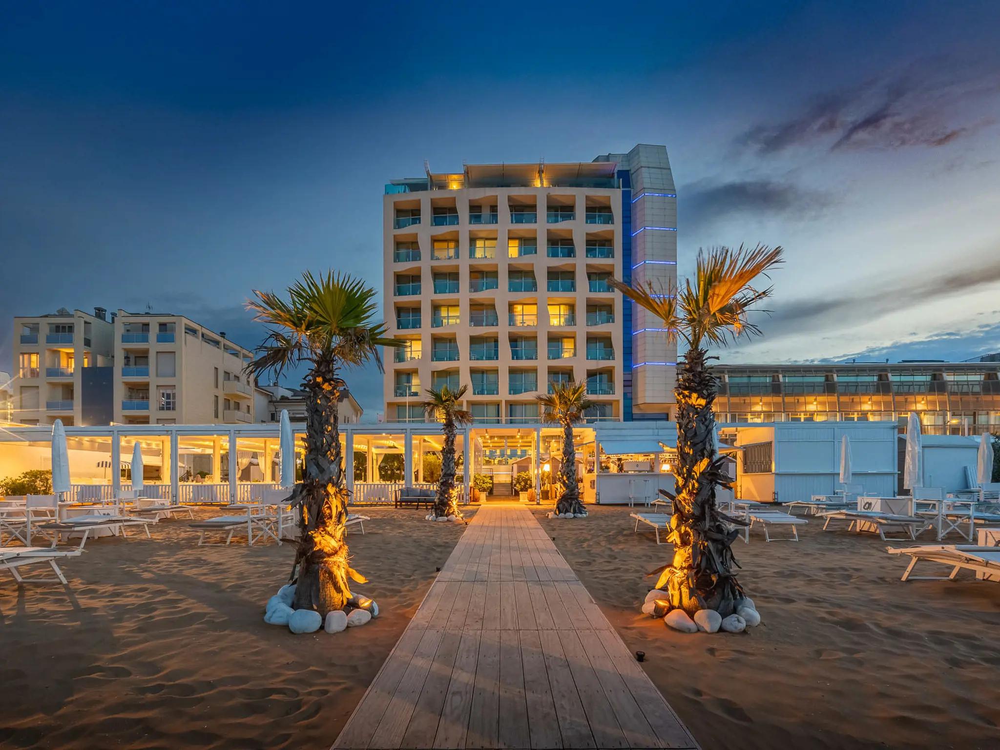 Excelsior Hotel 
