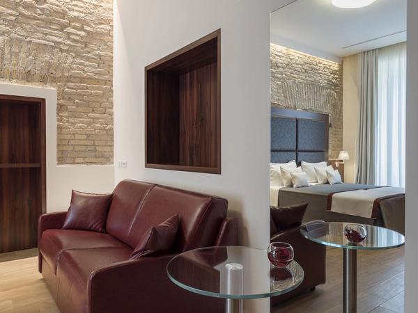 Navona Luxury Guest House