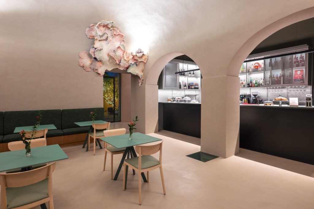 Luce Bar