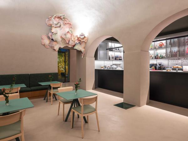Luce Bar