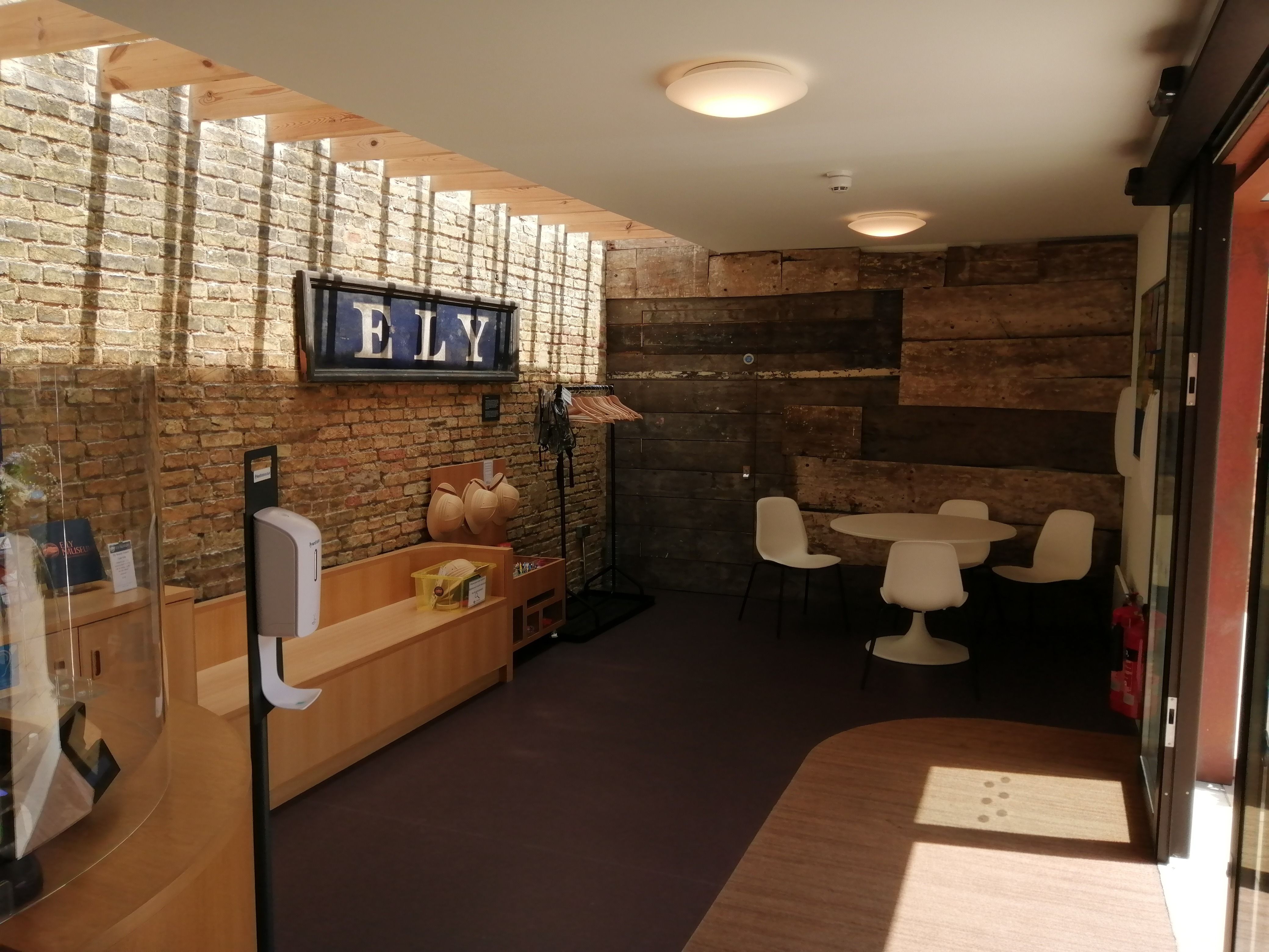Footfall Counter Tracks Visitor Numbers