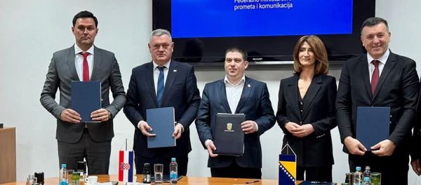POTPISAN UGOVOR O DODJELI FINANCIJSKE POMOĆI ZA PROJEKTIZGRADNJE/REKONSTRUKCIJE REGIONALNE CESTE R 420 POSUŠJE – ARŽANO, DIONICA VIR – VINICA – GRANICA RH (ARŽANO)