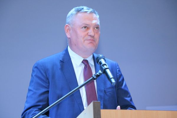 IZABRANA NOVA VLADA HBŽ NA ČELU S IVANOM VUKADINOM