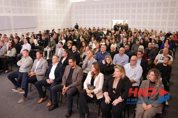 Hrvatski nacionalni pomak u Livnu: Naš smjer je jasan