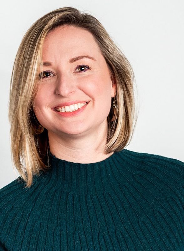 Portrait of Liz Kellogg