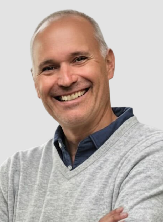 Headshot of Bryan 