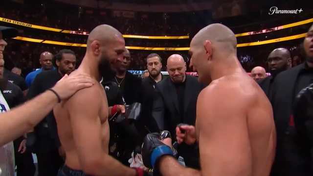 Khamzat Čimaev i Sean Strickland u kavezu pred ili poslije meča, UFC kadar