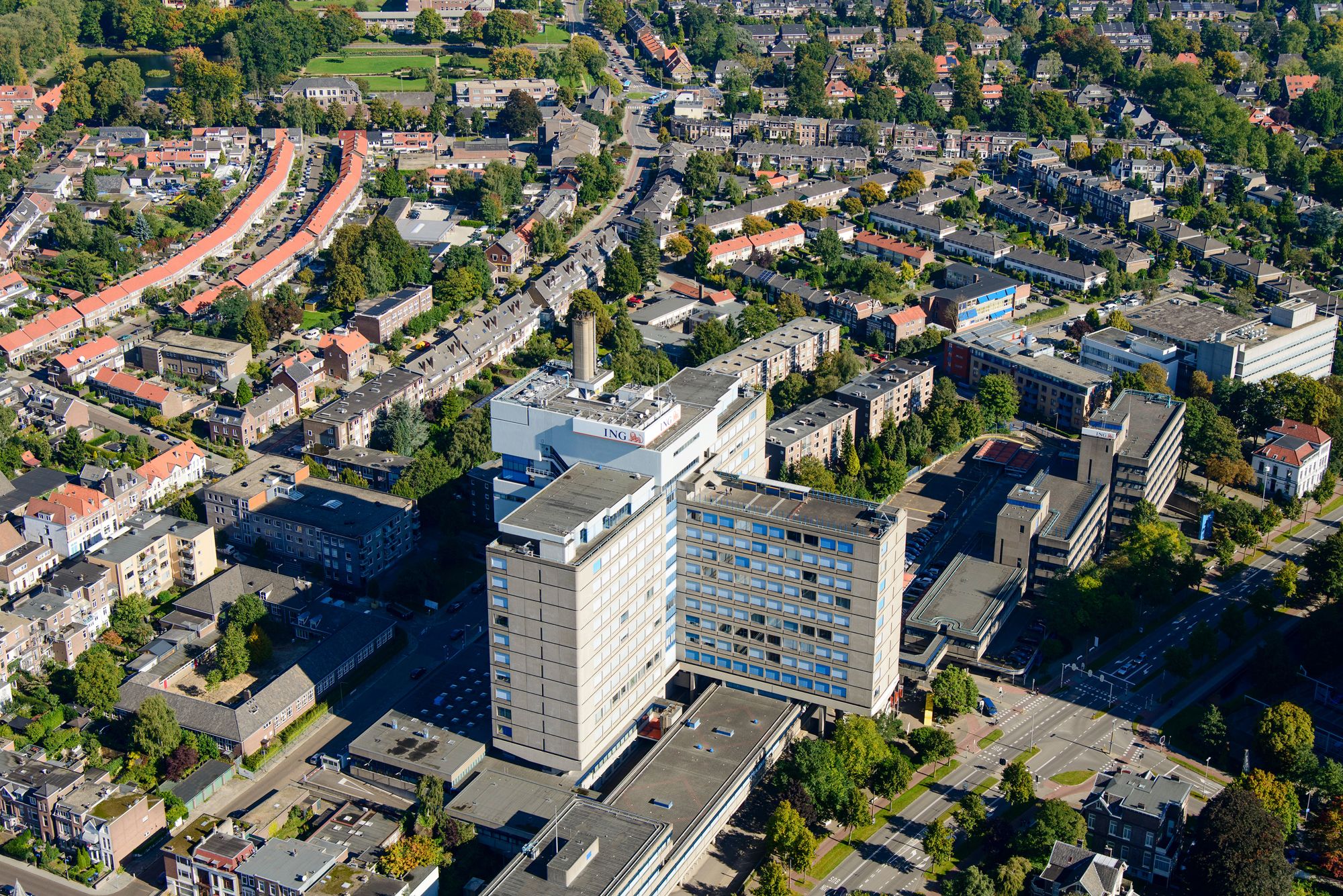 Opdracht transformatie oud ING-kantoor Arnhem officieel getekend