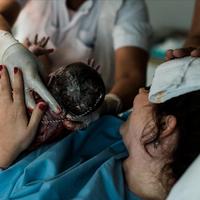 Fotógrafo de partos: "Se me permitió estar presente durante el expulsivo o si quería llevar base de maquillaje en el camino"