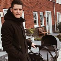 Dad Jonathan talks about the delivery and really has a great tip for soon-to-be fathers