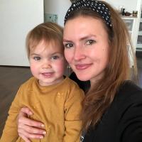 Are you a Millennial mom? Eveline is, and she's a single parent