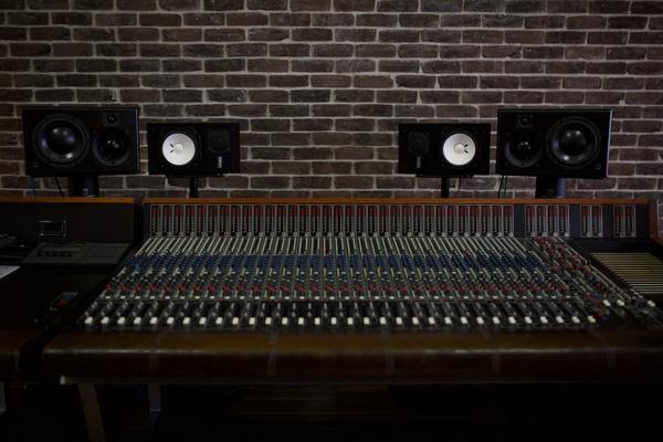 Side view of a Harrison 3232b recording console