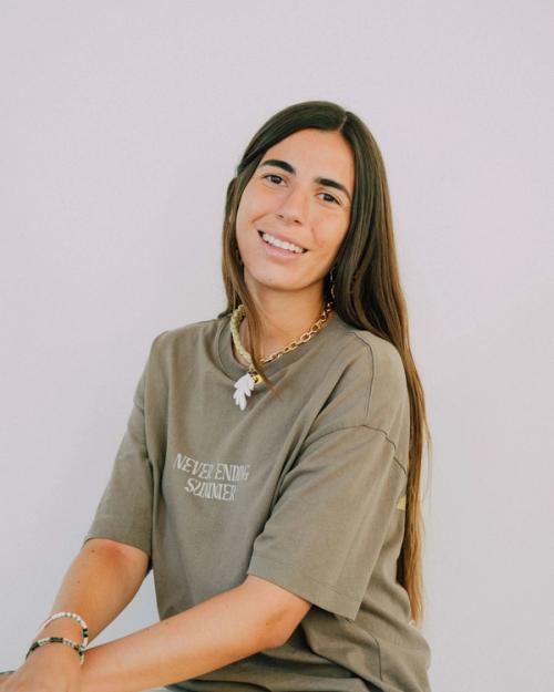 mesura, Laura Perez, Administrative Accountant: (Thumbnail)