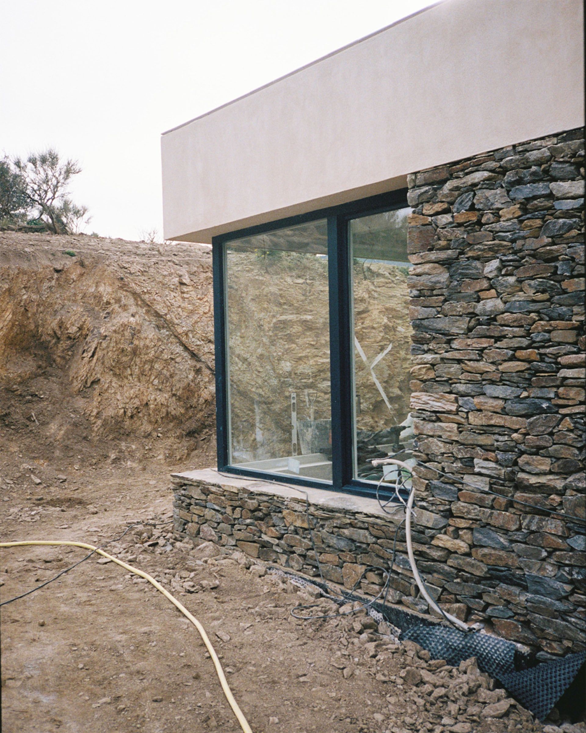 mesura, studio: Under Construction: Casa Balma Murada in Alt Empordà. (Slide 8)