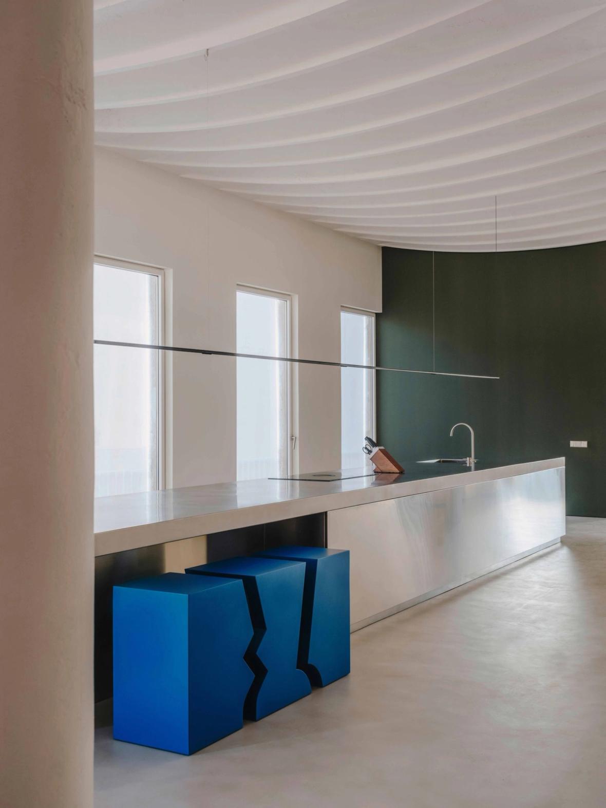 mesura Vasto Gallery